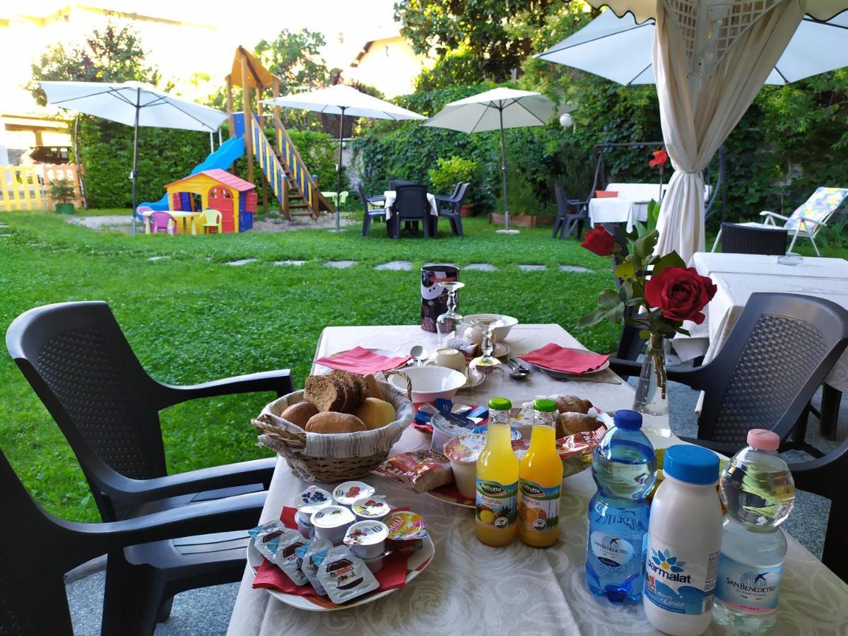 Bed & Breakfast Tiffany Domodossola Bagian luar foto