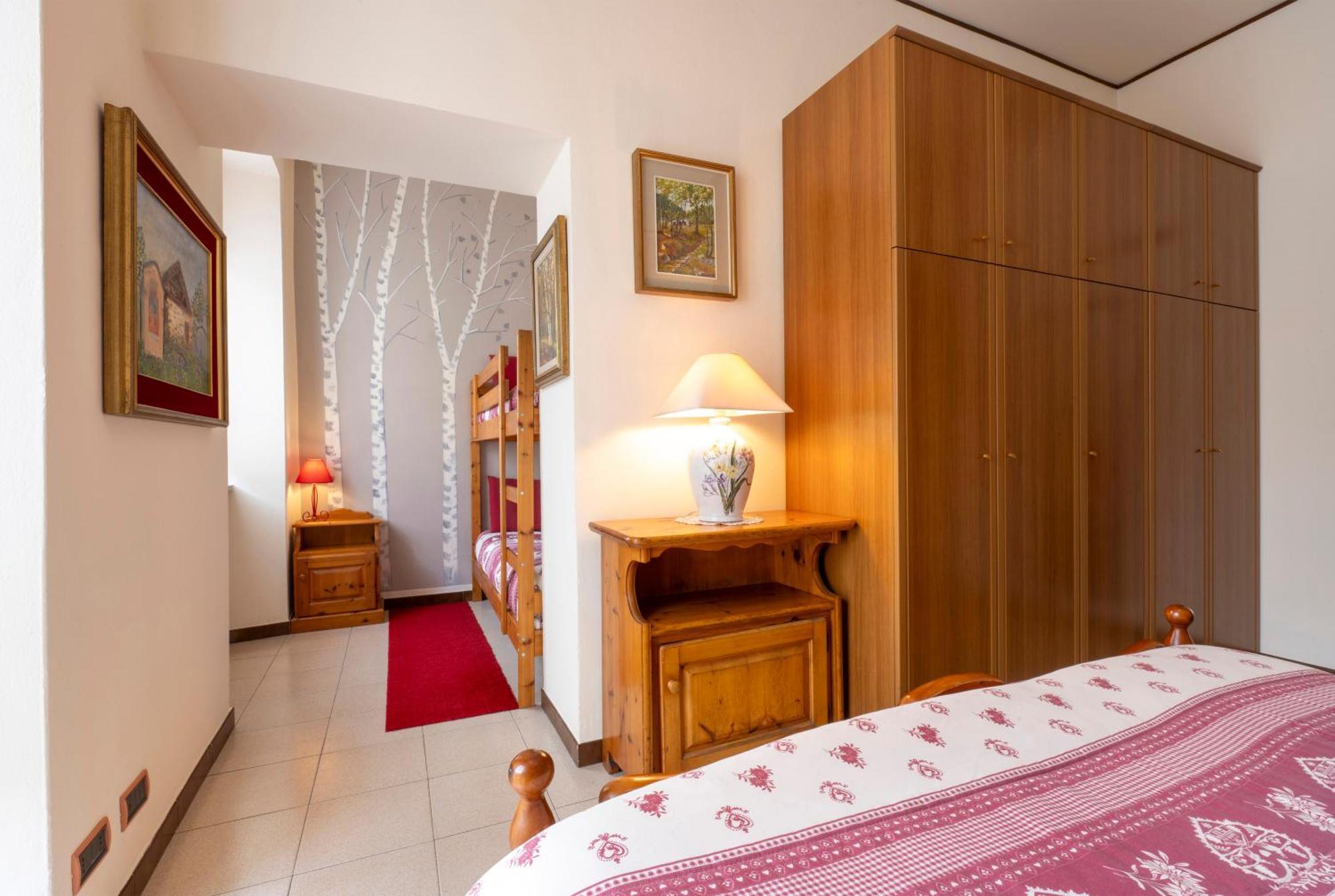 Bed & Breakfast Tiffany Domodossola Bagian luar foto