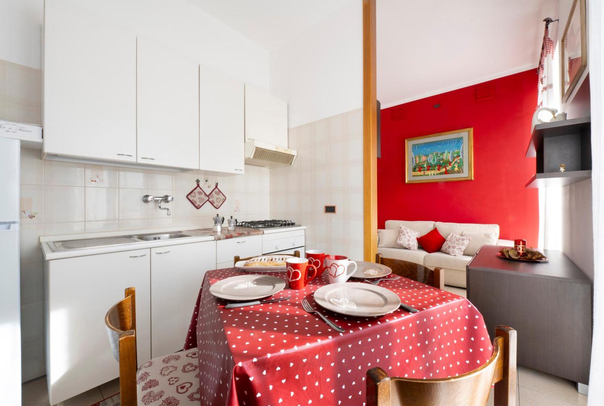 Bed & Breakfast Tiffany Domodossola Bagian luar foto
