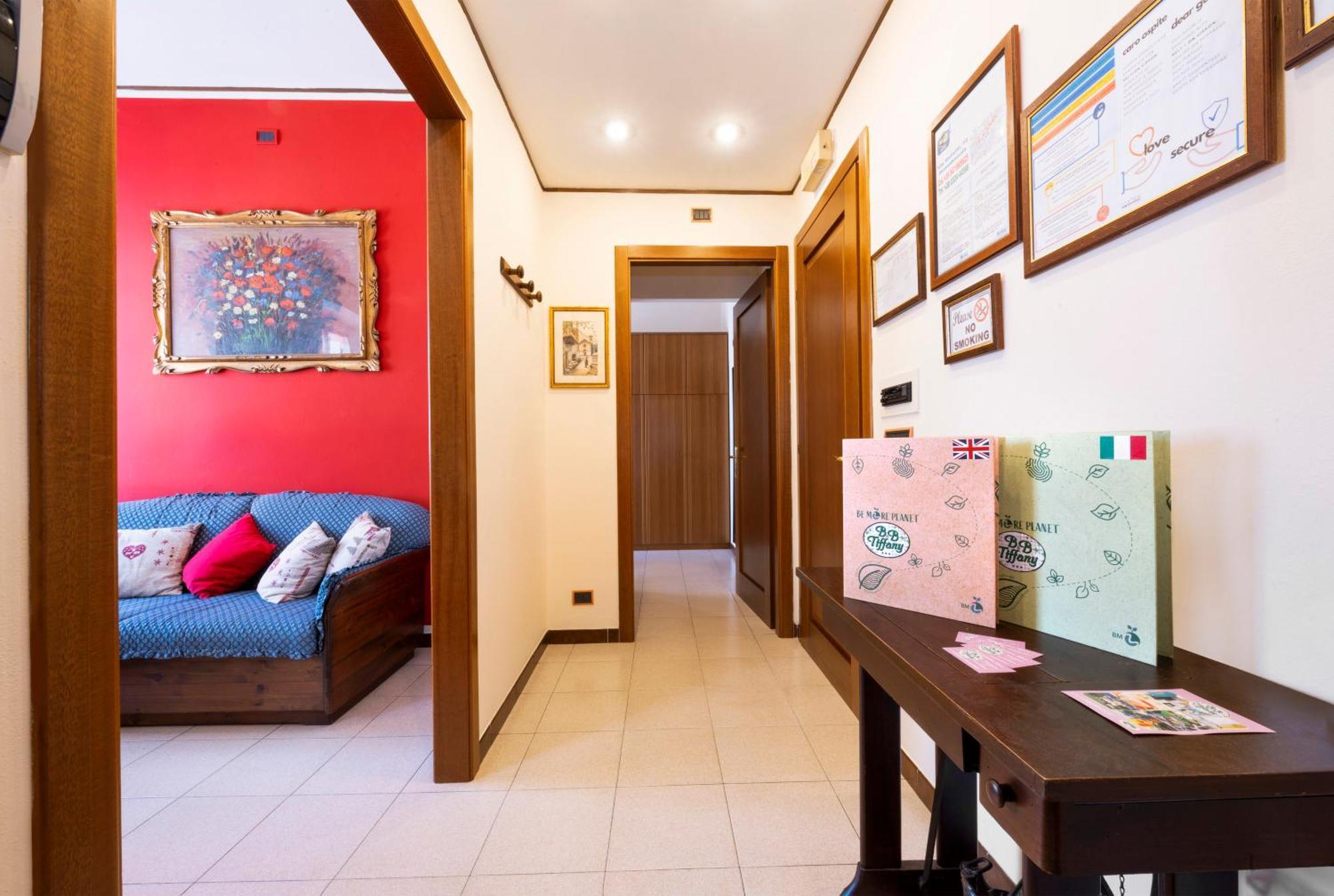 Bed & Breakfast Tiffany Domodossola Bagian luar foto