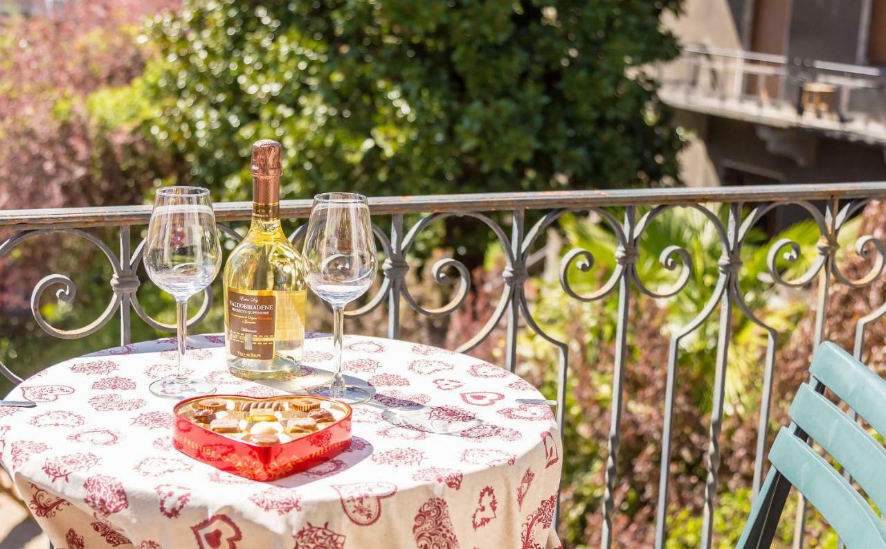 Bed & Breakfast Tiffany Domodossola Bagian luar foto