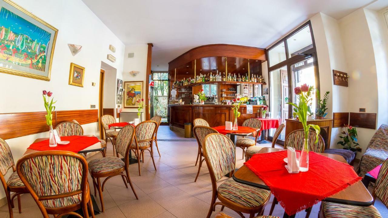 Bed & Breakfast Tiffany Domodossola Bagian luar foto